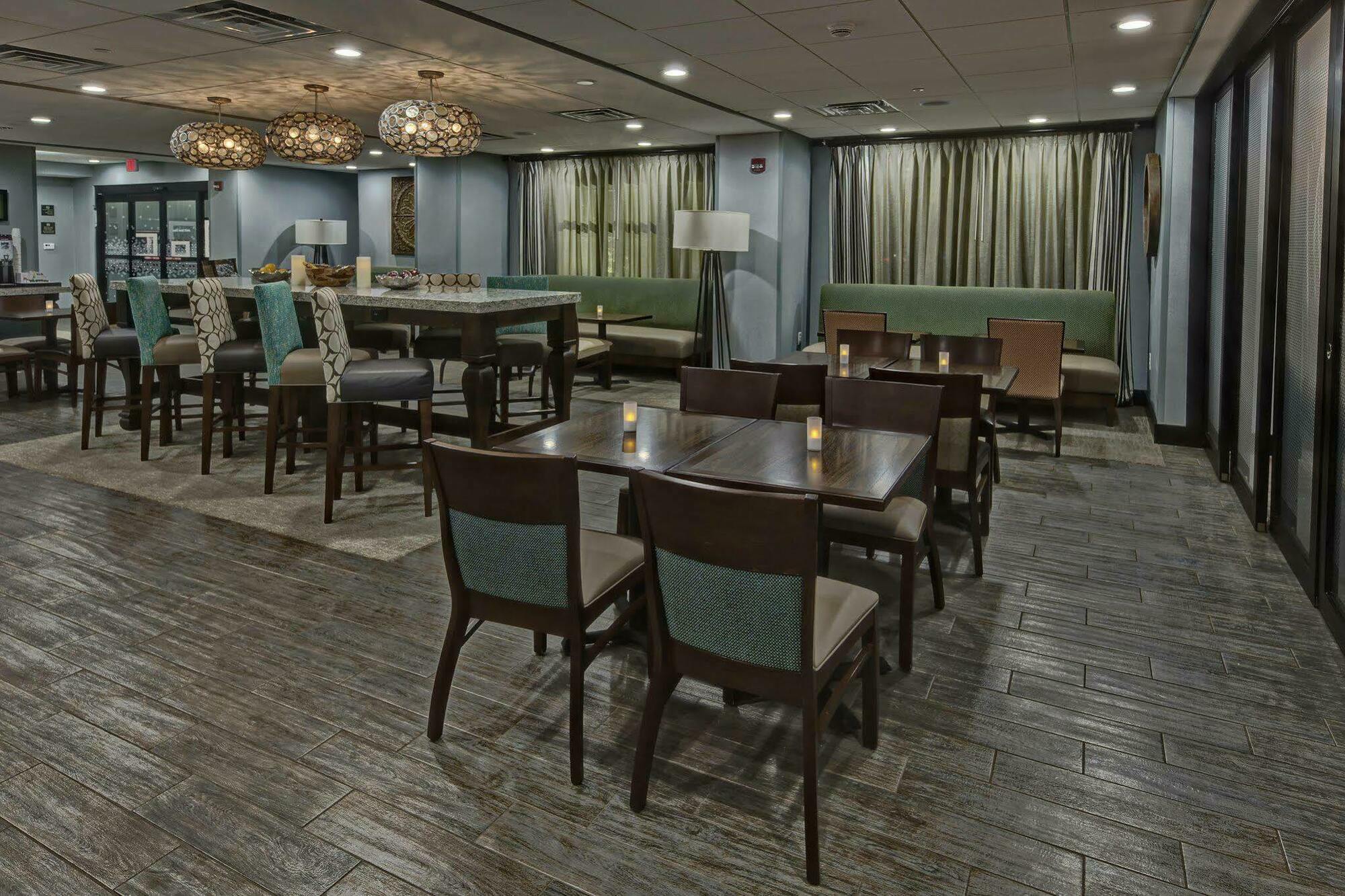 Hampton Inn Summerville Sc מראה חיצוני תמונה
